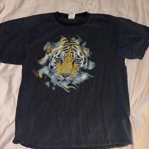 Vintage Black Tiger Graphic T-Shirt